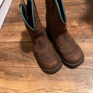 Justin Gypsy Women's Brown Ankle Boots
